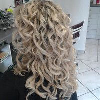 Frisuren für Damen